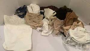lot 1573 image: Various bras mostly 36D