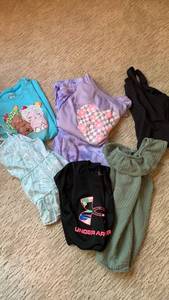 lot 1651 image: Girls cloths 1416 XL