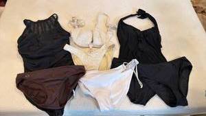 lot 1709 image: Womens swimsuits sizes sm-med