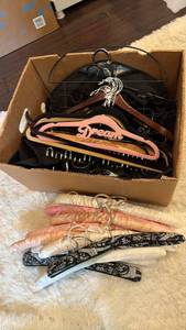 lot 1715 image: Hangers