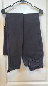 lot 1878 image: Ladies pants