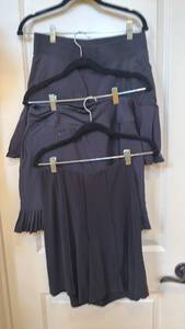 lot 1889 image: Ladies skirts