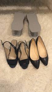 lot 1911 image: Womens shoes size 8-8.5 with organizers