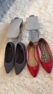 lot 1920 image: Womens shoes size 8-8.5 with organizers