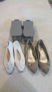 lot 1922 image: Womens shoes size 8-8.5 with organizers