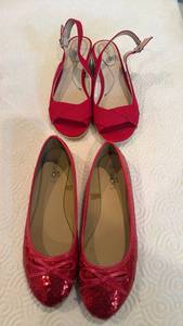lot 1926 image: Womens shoes size 8-8.5