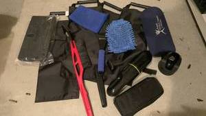 lot 3018 image: Mixed Lot of Car Care and Accessories