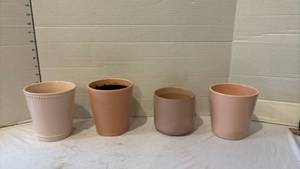 lot 3122 image: Flower pots