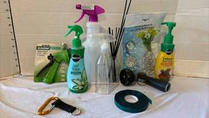 lot 3144 image: Plant Care and Garden Tool Bundle