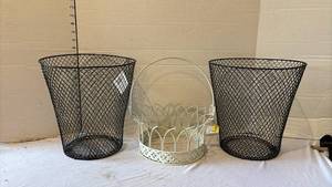 lot 3149 image: Wire Mesh Waste Baskets and Decorative Metal Basket Set