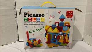 lot 3220 image: PicassoTiles 120-Piece Bristle Shape 3D Building Block Set