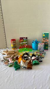 lot 3222 image: Kids Games and Toys