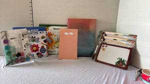 lot 3232 image: Kids Art & Craft Supply Bundle