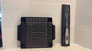 lot 3444 image: Cuisinart Grill Basket and Digital Thermometer Fork