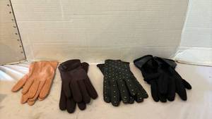 lot 3468 image: Womens Fashion Gloves Set of 4 Pairs