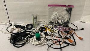 lot 3478 image: Mixed Lot of USB Cables, Charging Cords
