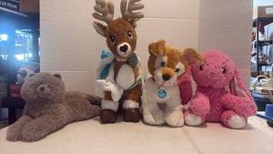 lot 3501 image: Stuffed Animal Plush Toys - Lot of 4