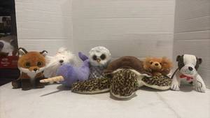 lot 3520 image: Lot of 8 Assorted Animal Stuffed Plush Toys