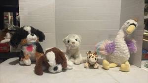 lot 3547 image: Stuffed Animal Plush Toy Collection - Lot of 5