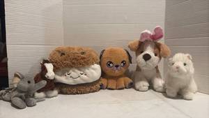 lot 3550 image: Mixed Plush Stuffed Animal Lot of 5