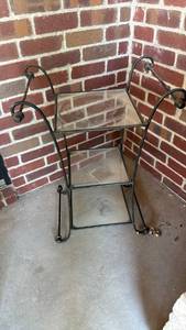 lot 4001 image: Wrought iron and glass stand 31x22x17