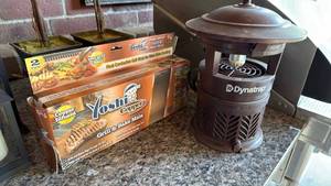 lot 4004 image: DynaTrap 12 Acre LED Mosquito & Insect Trap and Yoshi Copper grill mats