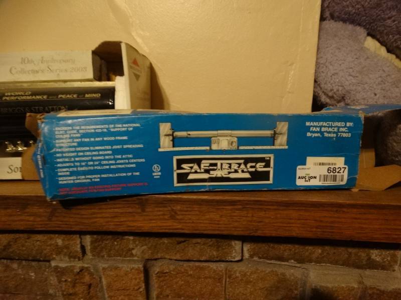 lot 6827 image: Fan installation kit.