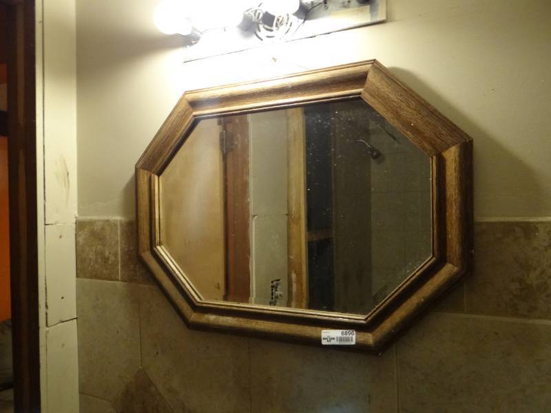 lot 6896 image: Hanging mirror.