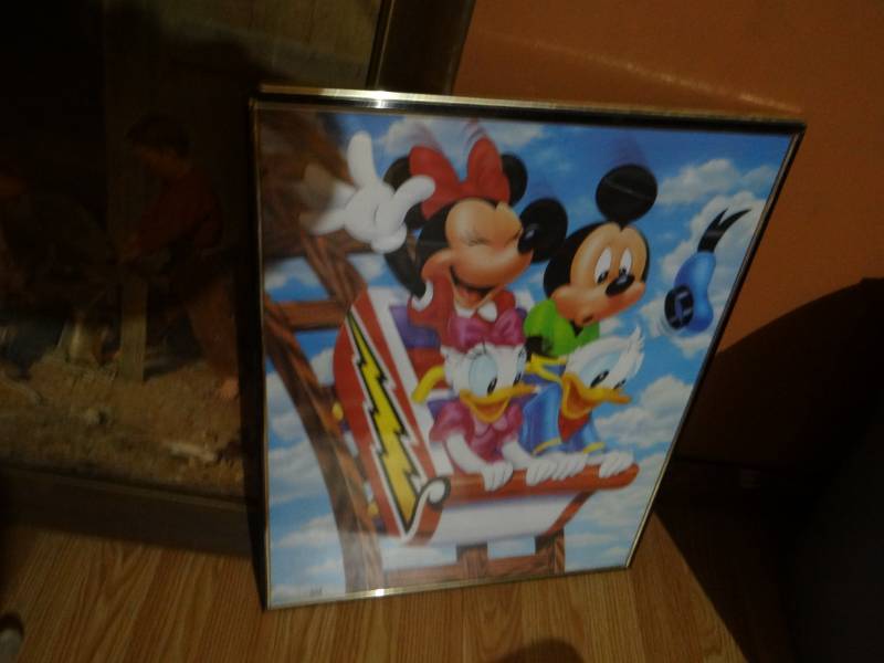 lot 6901 image: 3 Pictures & 1 peg board.