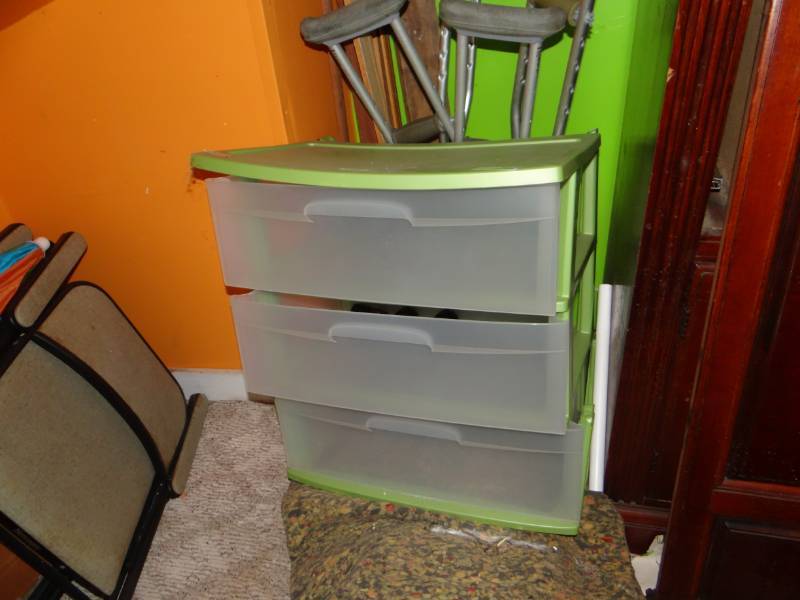 lot 6919 image: Trim, crutches and a storage bin.