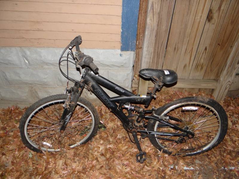 lot 6925 image: Next mountain bike.
