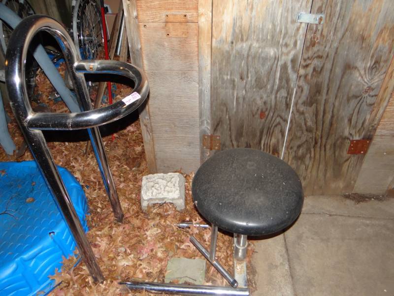 lot 6926 image: Excersise equipment.