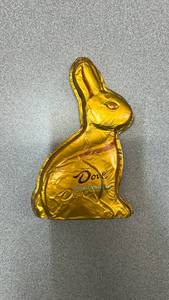 lot 6732 image: 5 Individual  Dove Milk Chocolate Bunny