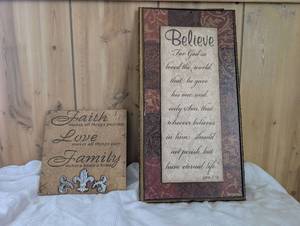 lot 1500 image: Religious Inspirational Wall Plaque Set - Believe John 316 and Faith Love Family