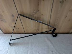 lot 2012 image: Black Metal Flower Hook