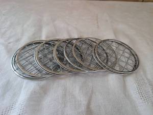 lot 2500 image: Set of 6 Chrome Wire Jar Lid Cooling Racks