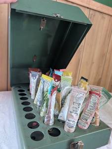 lot 3000 image: Green Metal Artist Paint Tube Storage Box with Compartments