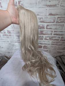 lot 4517 image: Long Ash Blonde Wavy Hairpiece Ponytail Extension HP-L-019
