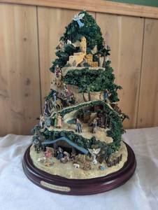 lot 8000 image: Glory to the Newborn King Nativity Scene Display