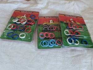 lot 8701 image: Happy Hen Treats Spiral Leg Bands for Chickens - 3 Pack Assorted Colors