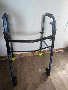 lot 9002 image: Adjustable Walker with Wheels and Tennis Ball Glides