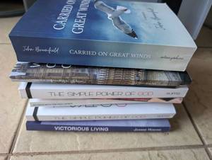 lot 9502 image: Christian Faith & Inspirational Books Collection