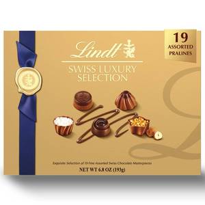 lot 5372 image: Lindt Swiss Luxury Selection Assorted Christmas Candy Chocolate Candy Gift Box - 6.8oz 53126 2 boxes