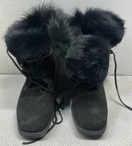 lot 6942 image: Black Tall Mid-Calf Suede Leather Faux Fur Lined Winter Lace Up Boot (Size 9)