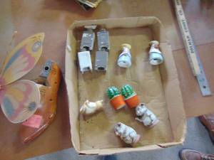 lot 4087 image: Salt and Pepper and Spice Jars - Needs Cleaning