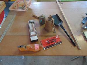 lot 4114 image: ThermometerScale Weight Ash shovel and so much more