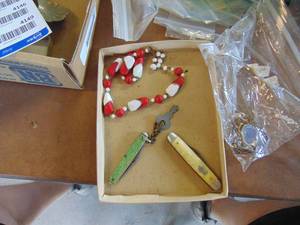 lot 4120 image: Pocket Knives and BraceletSmall Necklace
