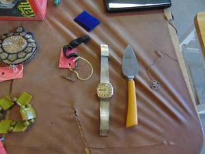 lot 4124 image: Mens Watch - Advertising Cake Server and Small braceletNecklace Eastern star 