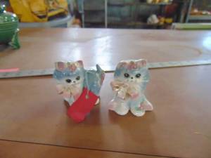 lot 4146 image: Josef Originals - Kitten Decor