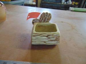 lot 4170 image: Shawnee Butterfly planter